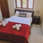 Ocean View Villa *
