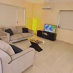Ocean View Villa *